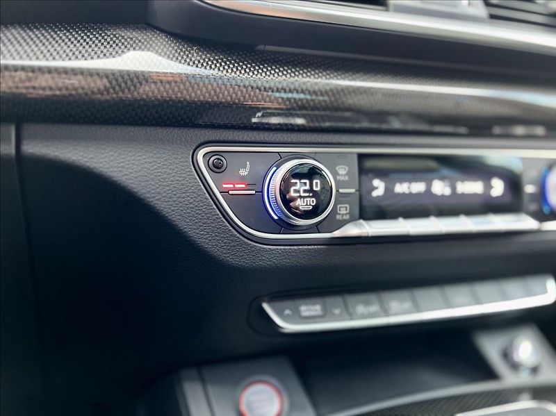 Audi SQ5 3,0 TFSI QUATTRO PANORAMA - fotka 42 z 59