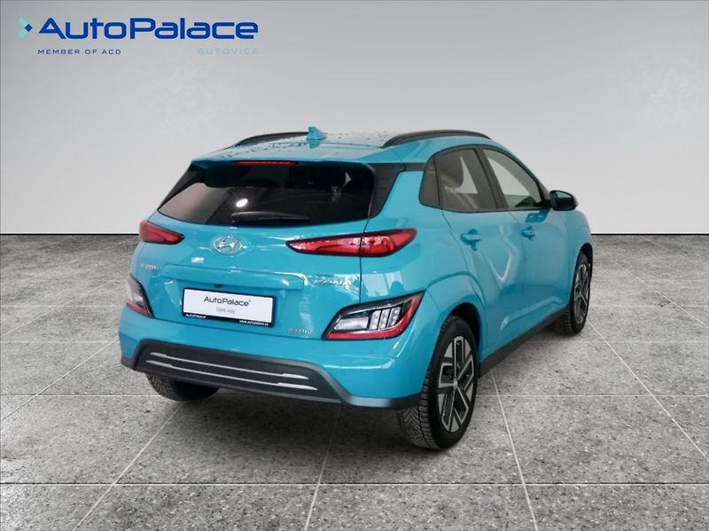 Hyundai Kona 0,0 POWER CZECH EDITION 150KW - fotka 4 z 22