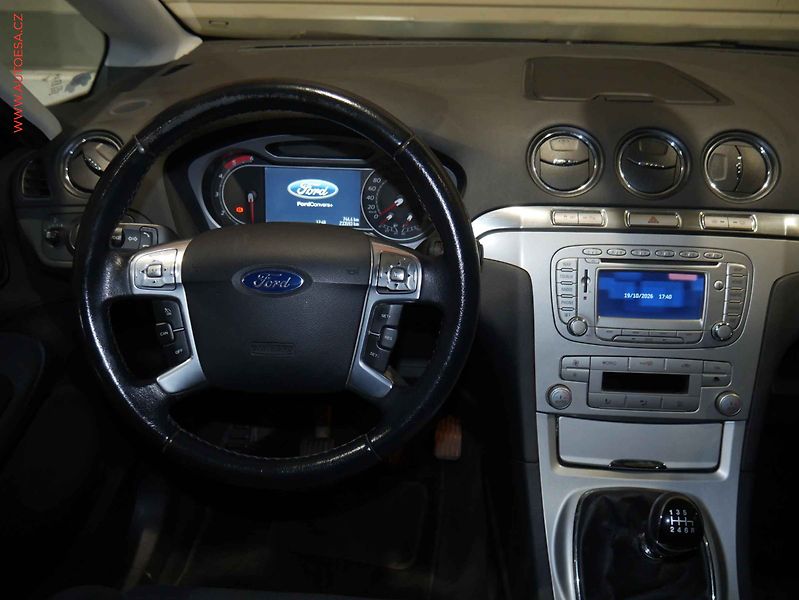 Ford S-MAX (2009) 2.2.TDCi, xenon, autoAC - fotka 11 z 20