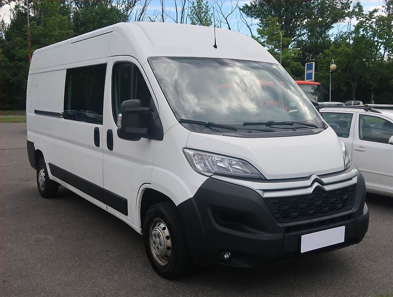 Citroën Jumper (2019) 2.0 BlueHDi, 7Míst, L3H2, 1.0t - fotografie inzerátu