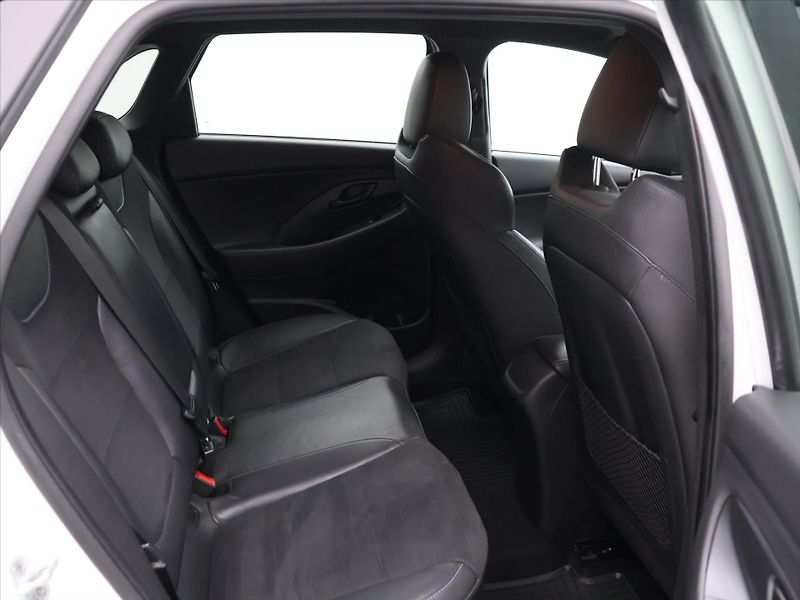 Hyundai i30 2,0 N 202kW Performance CZ - fotka 13 z 31