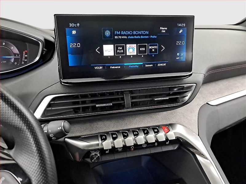 Peugeot 3008 (2022) GT 1.5 BlueHDi - fotka 12 z 23
