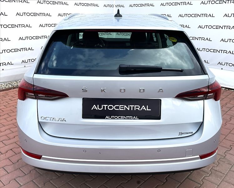 Škoda Octavia 1,5 TSi G-tec,DSG,STYLE - fotka 5 z 26