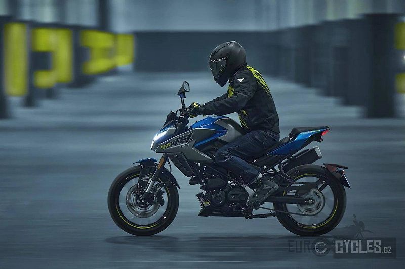 CFMOTO (2026) 125 NK - fotka 13 z 17