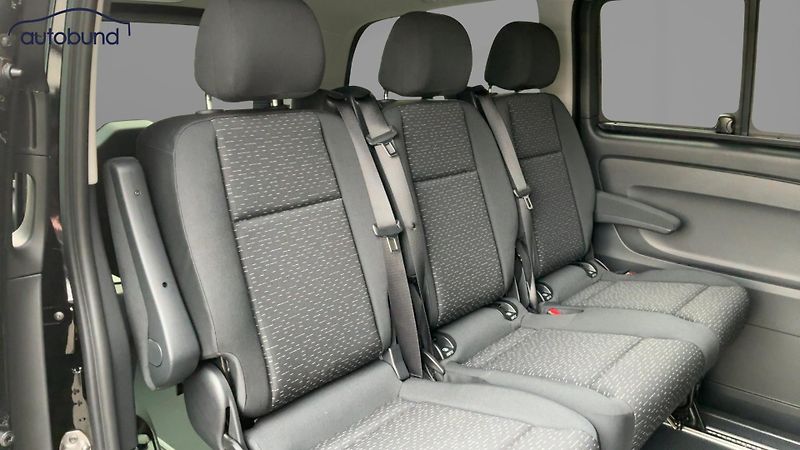 Mercedes-Benz Vito 119 CDI Autom 4x4 Pro lang AHK - fotka 4 z 5