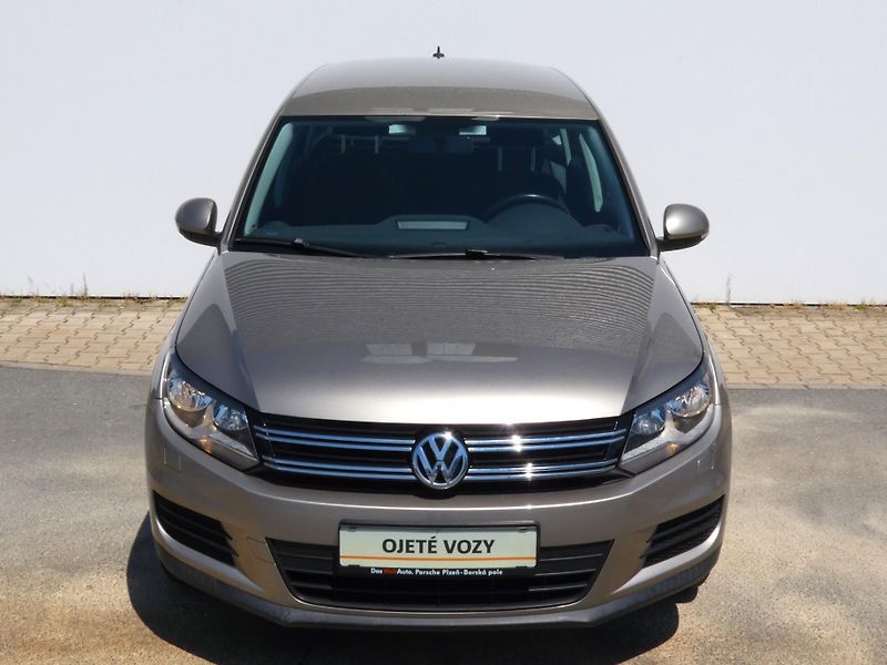 Volkswagen Tiguan (2014) 2,0 TDI BMT 103KW - fotka 7 z 29