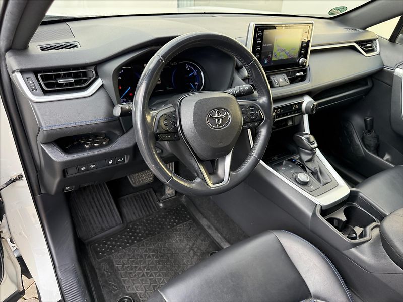Toyota RAV4 2,5 Selection, 4x4, Hybrid - fotka 7 z 20