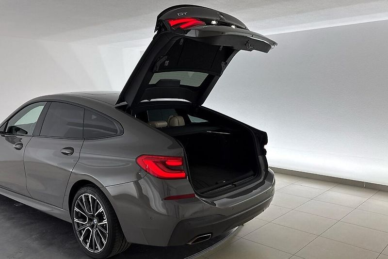 BMW Řada 6 řady 6 GT | 640d xDrive - fotka 27 z 29