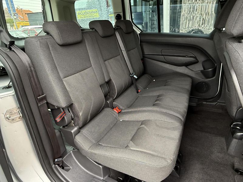 Ford Transit Connect 1,5 TDCi Maxi 5 Míst ČR - fotka 18 z 29