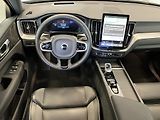 Volvo XC60 B5 AWD Black Edition Plus AT8 - náhled 17