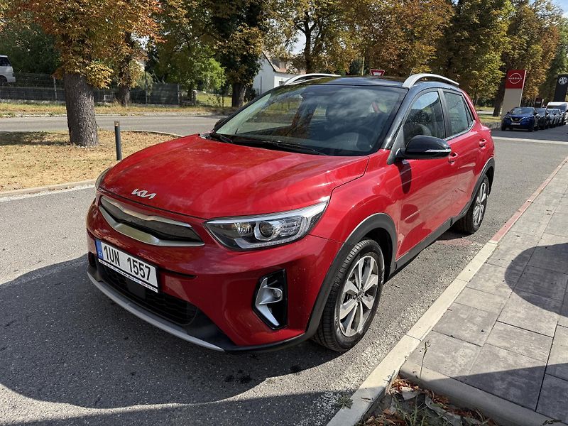 Kia Stonic 1.0 T-GDI Exclusive - fotka 3 z 9