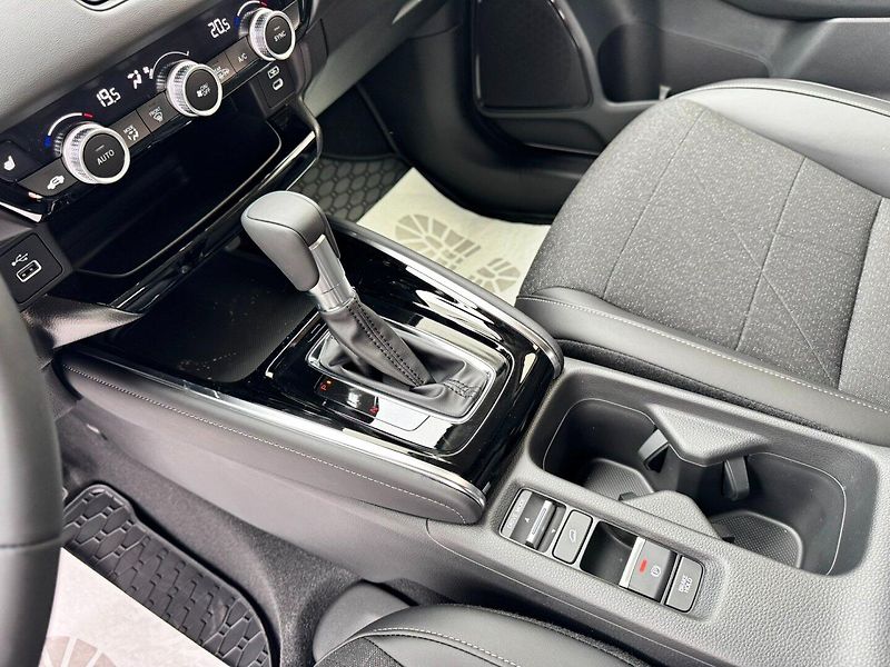 Honda HR-V (2026) 1.5 e:HEV Advance MR27 SKLADEM - fotka 29 z 44