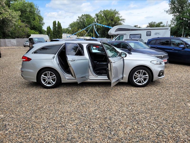 Ford Mondeo 2,0 DA,Limited,xenon,navi,výhř - fotka 18 z 50