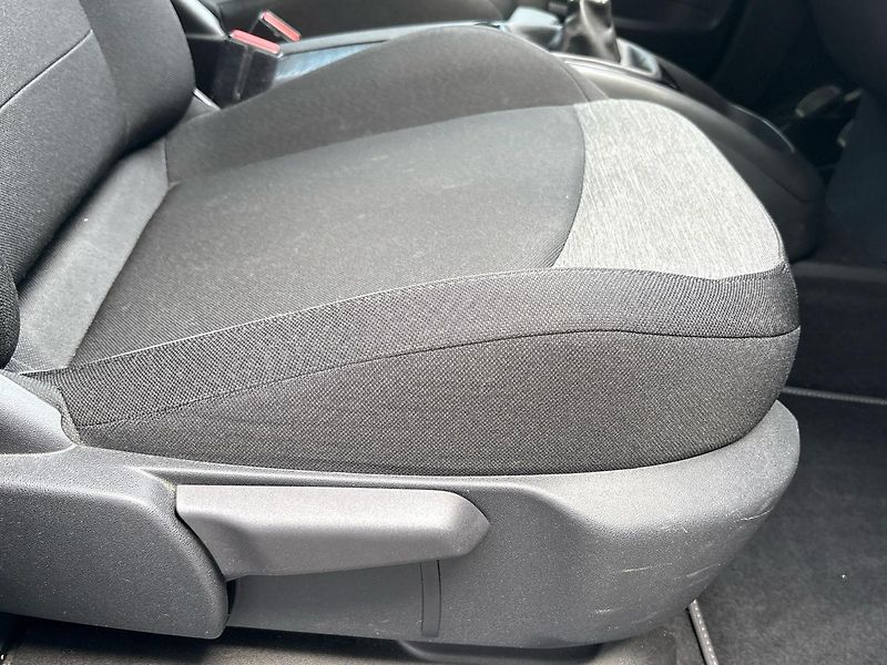Citroën Grand C4 SpaceTourer (2019) 1.2 PureTech 130 MAN6 - fotka 14 z 40