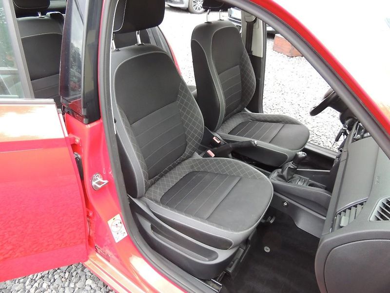 Škoda Fabia (2020) 1.0MPI,Amb,5DV,1.maj.ČR - fotka 16 z 29
