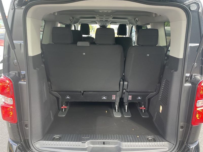 Toyota ProAce Verso 2.2D 6MT 150k ODBĚR IHNED - fotka 6 z 31