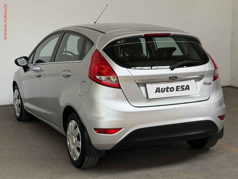 Ford Fiesta (2009) 1.25 i, 2.maj,ČR, STK7/28 - fotka 6 z 16