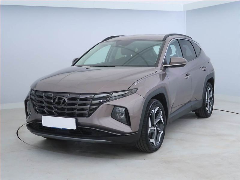 Hyundai Tucson (2021) 1.6 T-GDI HEV - fotka 2 z 18