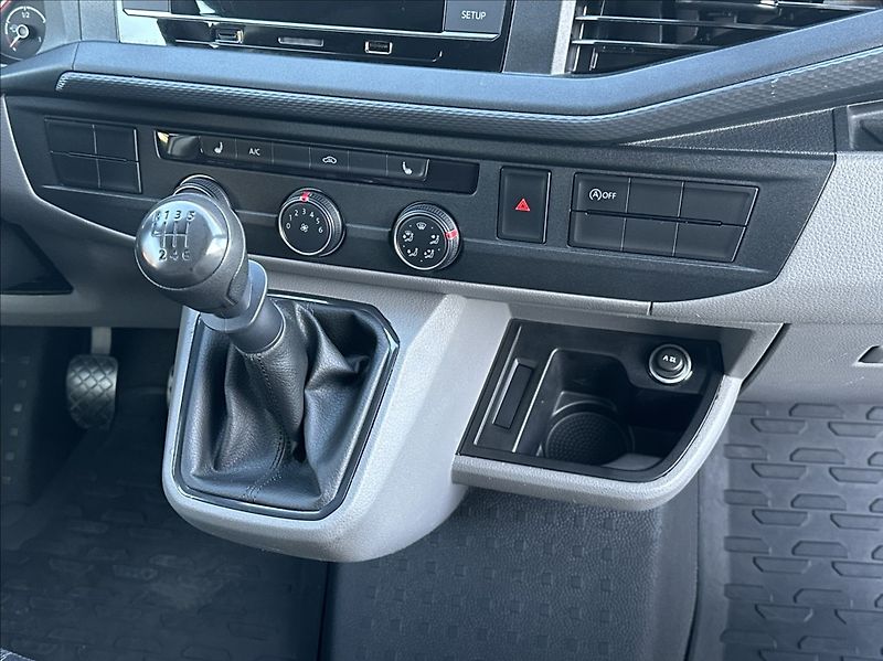 Volkswagen Transporter 2,0 TDI 150PS  L1H1 Van 4x4 - fotka 22 z 53
