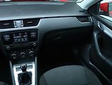 Škoda Octavia (2016) 1.6 TDI, Serv.kniha, Tempomat - náhled 8