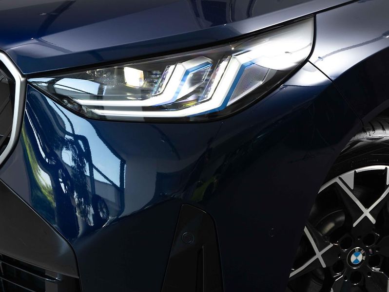 BMW X3 xDrive 40d - fotka 8 z 23