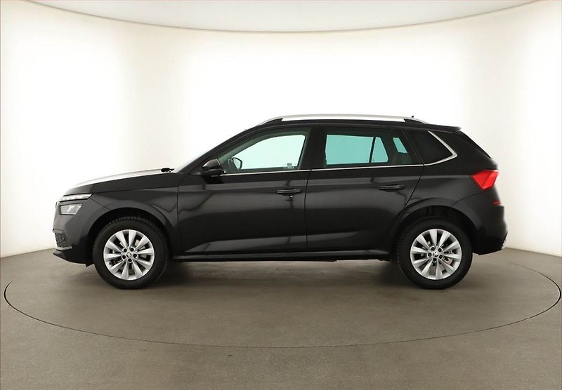 Škoda Kamiq (2020) 1.0 TSI, Serv.kniha, Kůže - fotka 3 z 20