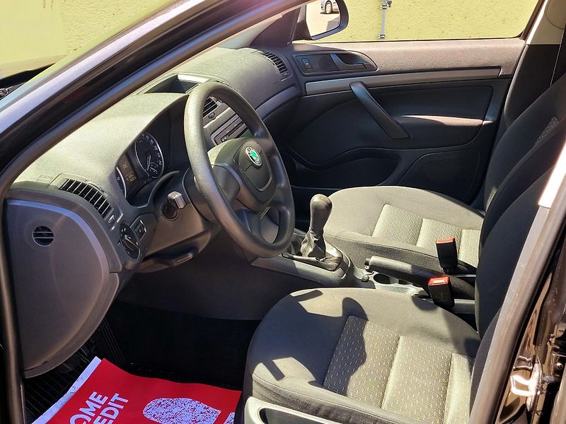 Škoda Octavia 1,2TSi 105k*SERV.KNÍŽKA*       - fotka 29 z 42