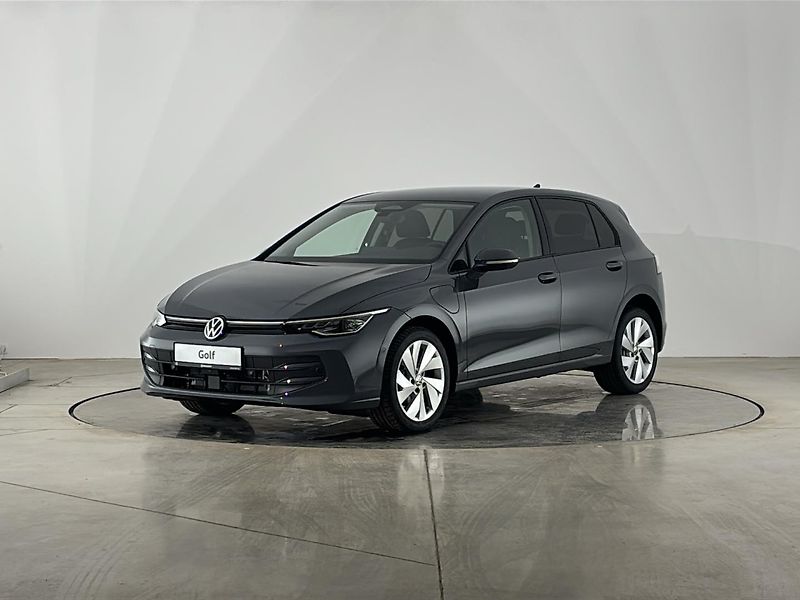 Volkswagen Golf (2025) Hatchback - fotka 1 z 28