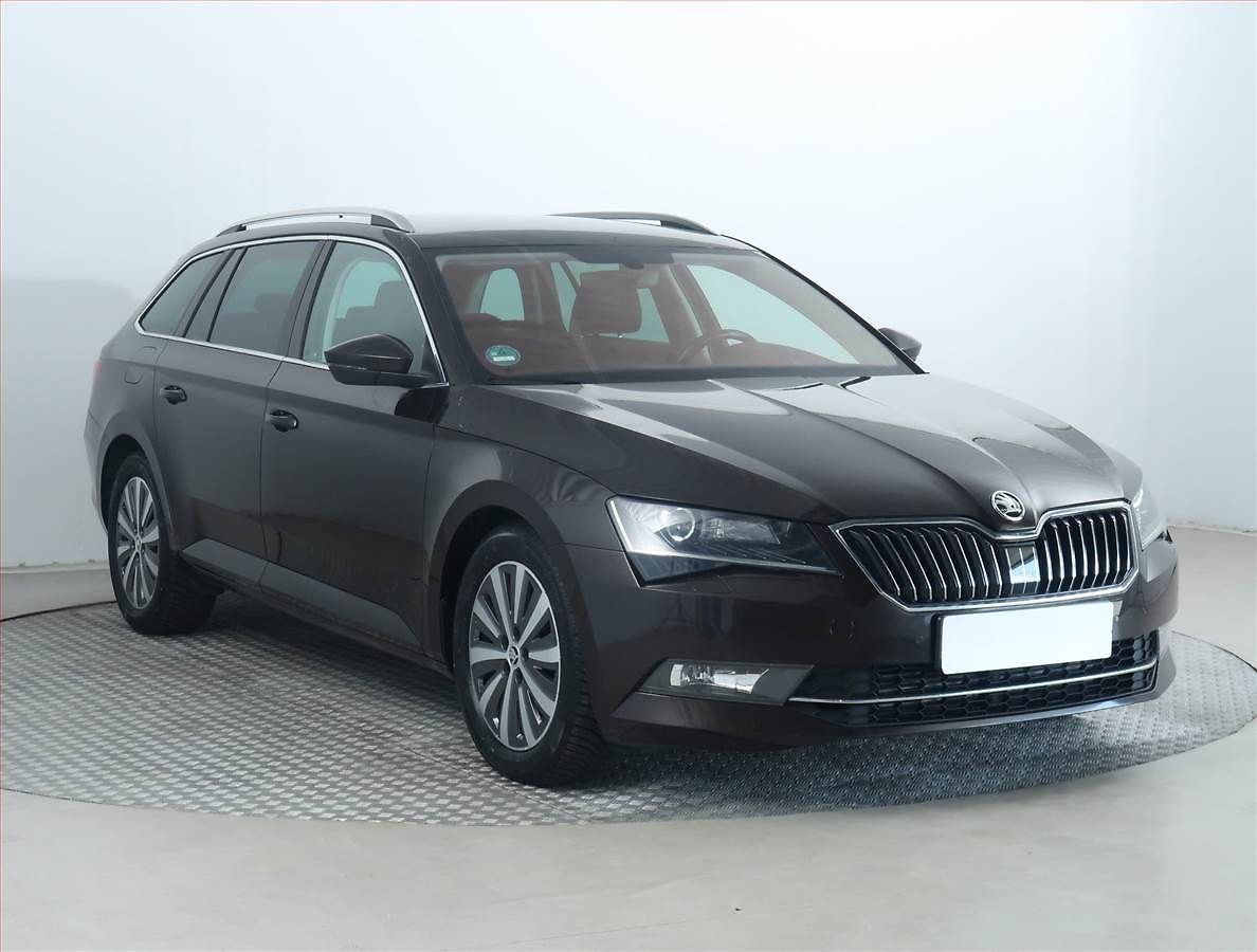 Škoda Superb Ambition 1.6 TDI, Serv.kniha