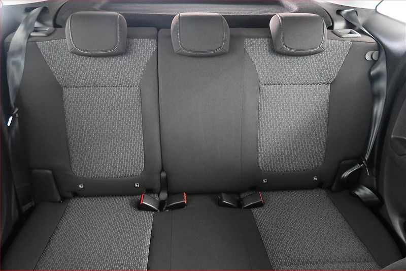 Opel Crossland X (2024) 1.2 Turbo, ČR,1.maj - fotka 10 z 17