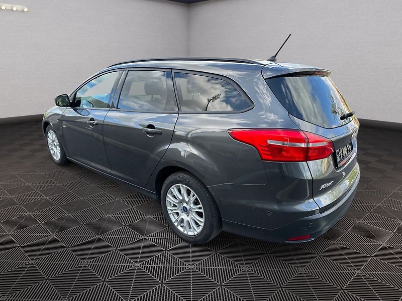 Ford Focus (2017) 1.0EcoBoost 92kw - fotka 5 z 25