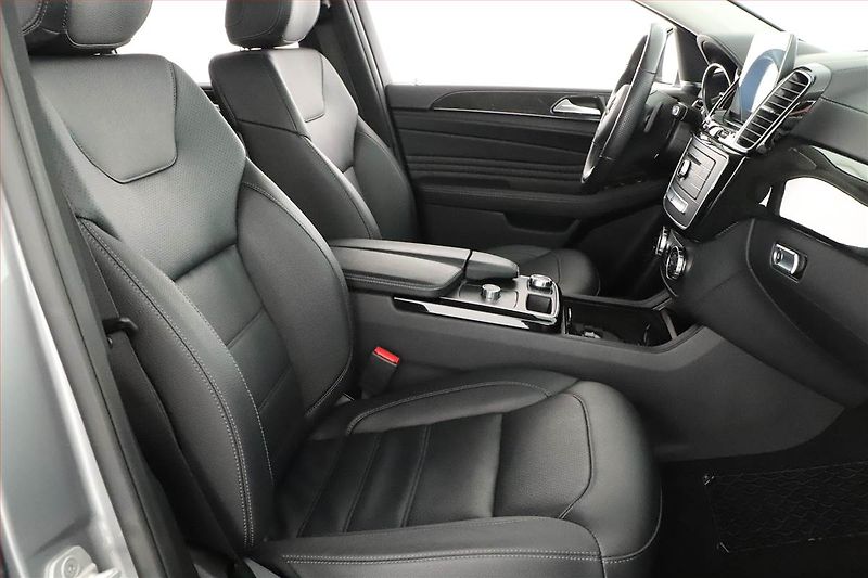 Mercedes-Benz GLE (2016) AMG line 400 4MATIC - fotka 7 z 27