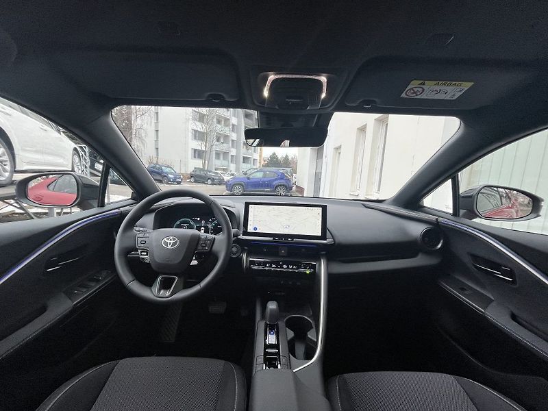 Toyota C-HR 2.0L PHEV Executive - fotka 25 z 26