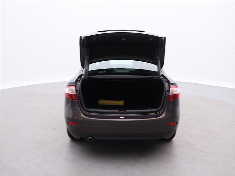 Renault Fluence 1,5 dCi 81kW Privilege CZ 1.ma - fotka 9 z 33