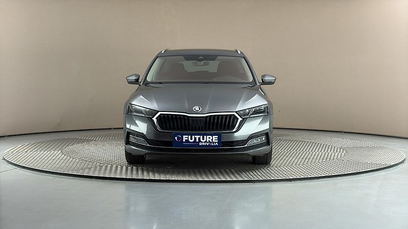 Škoda Octavia 2.0 TDI Style Combi - fotka 3 z 26