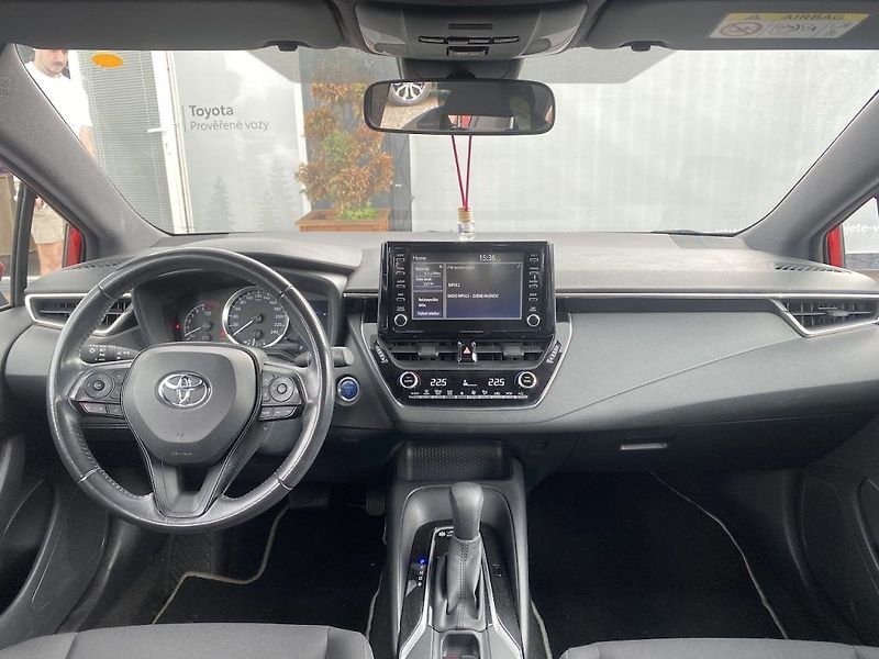 Toyota Corolla 1.8HSD, ČR-1m, Active, DPH - fotka 9 z 16