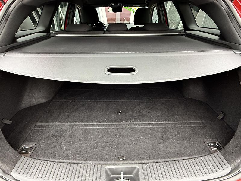 Hyundai i30 1,4 T-GDI DCT Style Automat ČR - fotka 11 z 42