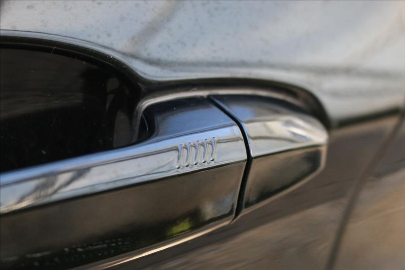BMW X5 2,0 xDrive25d,ČR, 1. Majitel - fotka 12 z 59