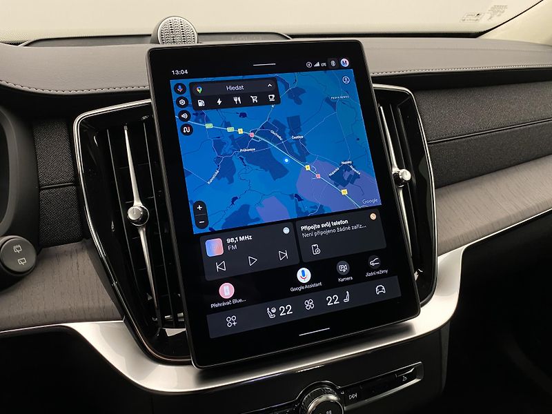 Volvo XC90 (2026) T8 AWD Plug-in BRIGHT ULTRA - fotka 44 z 75