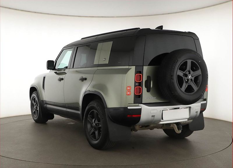 Land Rover Defender (2021) D200 AWD - fotka 4 z 21