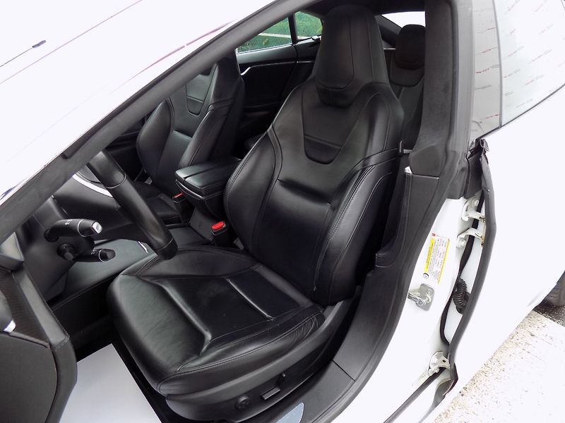 Tesla Model S (2016) P90D-780PS Nabíjení zdarma - fotka 14 z 50