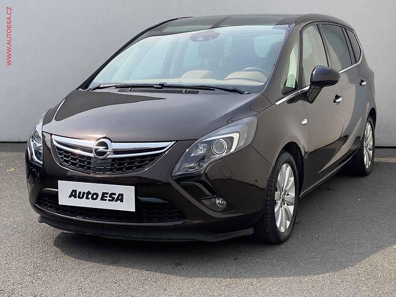 Opel Zafira (2012) 2.0 CDTi, 1.maj,ČR, AT - fotka 3 z 19
