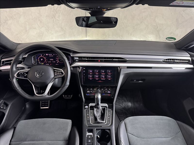 Volkswagen Arteon Shooting Brake 1,4 TSi  DSG R-Line LED Assist - fotka 18 z 50