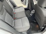 Škoda Octavia 1.6 TDi DSG Style 85 kW - náhled 13