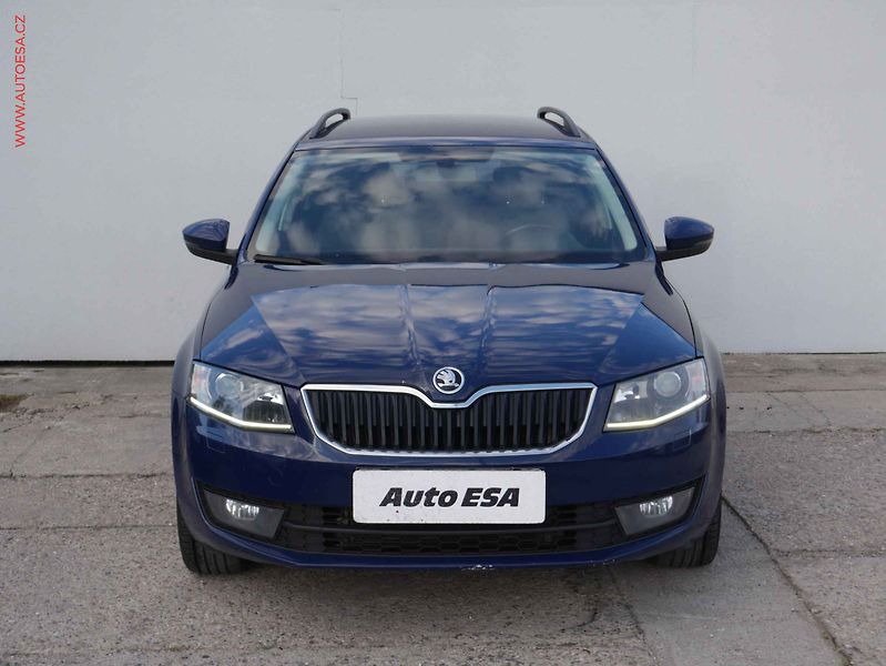 Škoda Octavia (2016) 2.0 TDi 4x4, ČR, Ambition - fotka 2 z 15