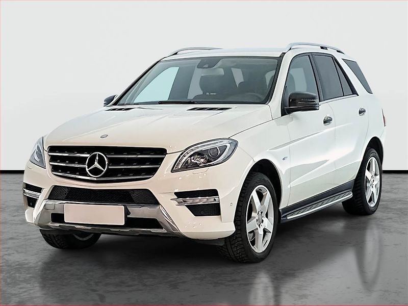 Mercedes-Benz Třídy M (2012) ML 350 BlueTEC, 4X4, Automat - fotka 2 z 21