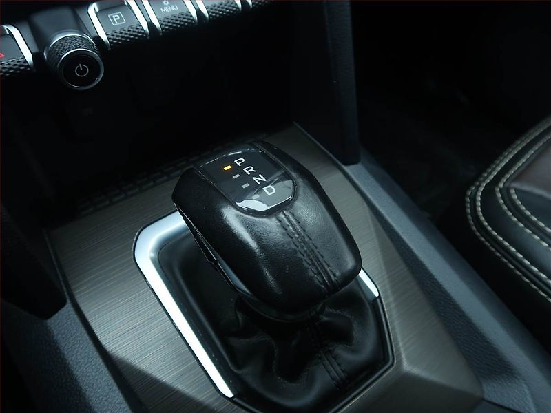Volkswagen Amarok (2024) V6 3.0 TDI - fotka 13 z 26