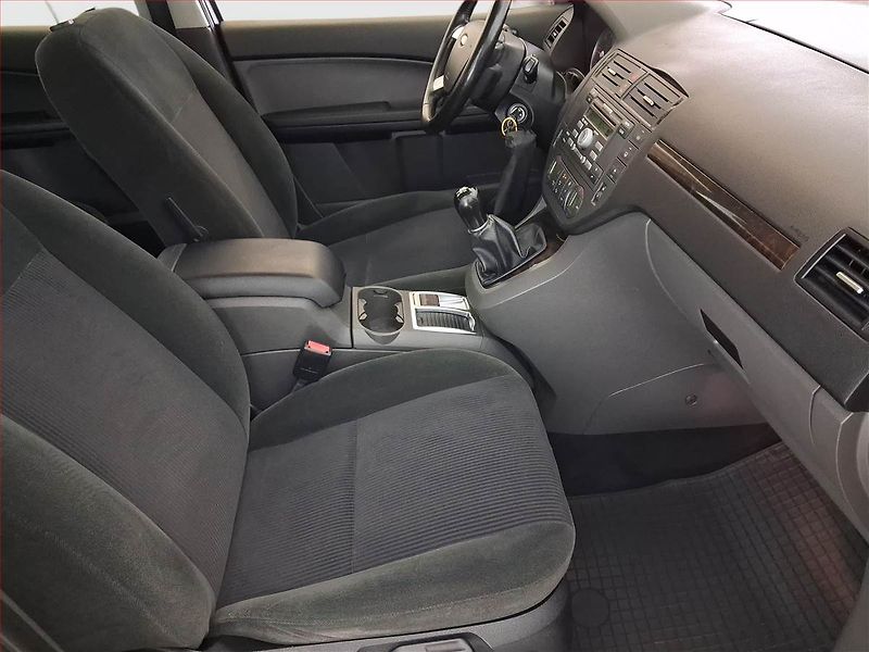 Ford C-MAX (2007) 1.6 TDCi, po STK, Tažné - fotka 9 z 20