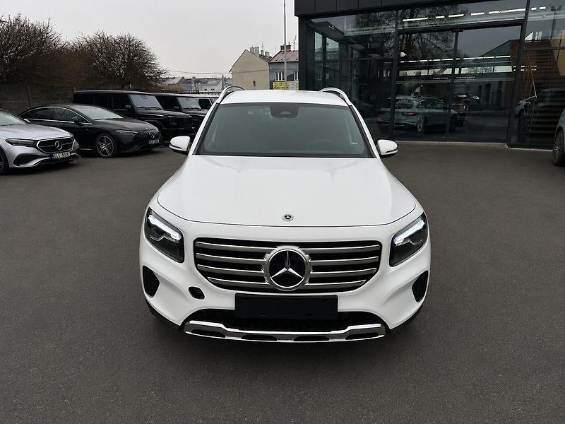 Mercedes-Benz GLB (2025) 200 d 4MATIC - fotka 2 z 25