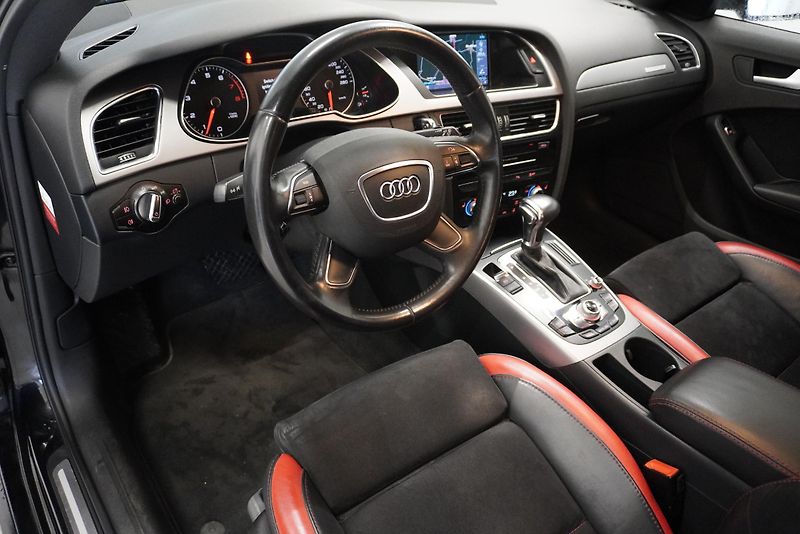 Audi A4 2.0 TFSI 162kW QUATTRO S-LINE - fotka 12 z 27